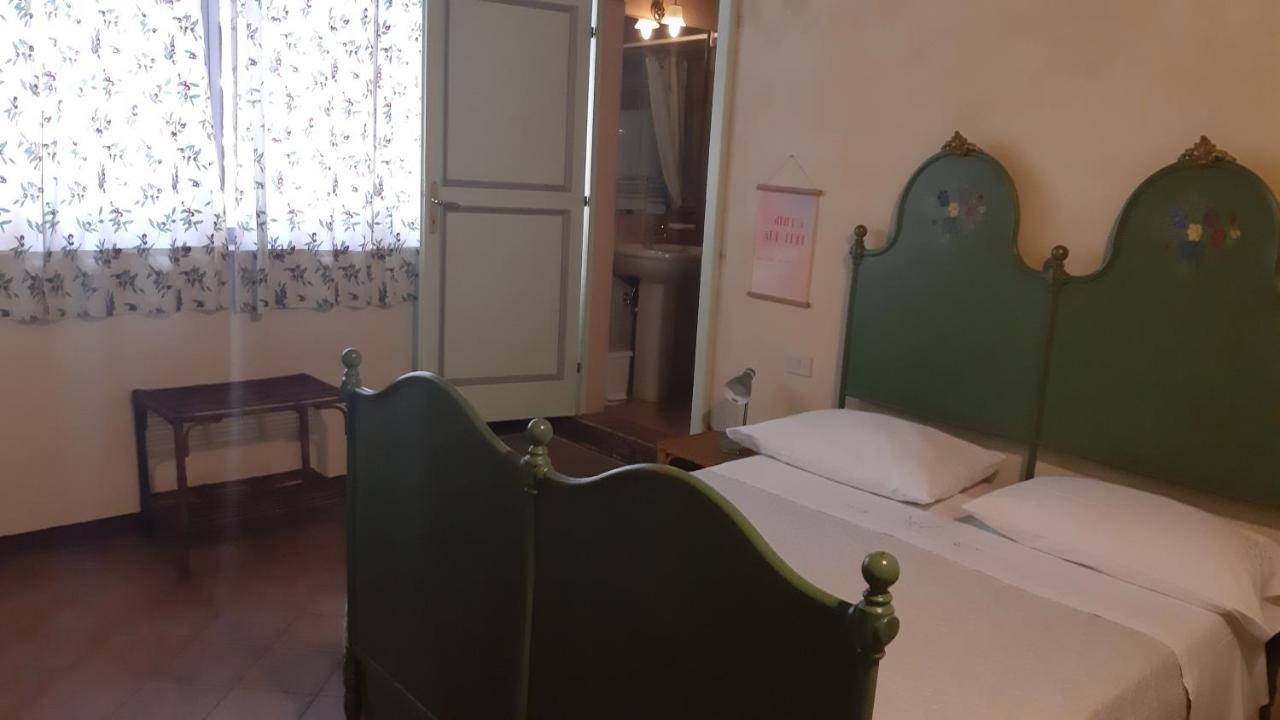 Agriturismo Alle Camelie Villa Capannori Rum bild